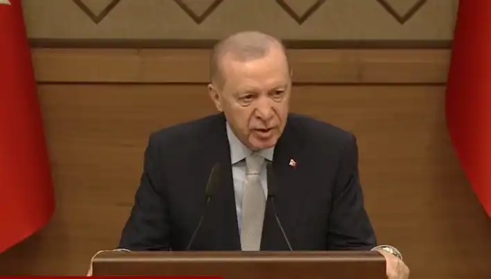 Cumhurbaşkanı Erdoğan, Provokatif Haberciliği Eleştirdi: "Milleti Provokeden Gazeteci Olmaz"
