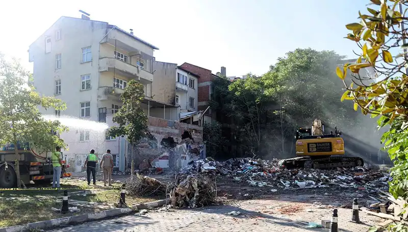 Sındırgı’da Şok Edici Depremler: Artçı Sarsıntılarda Neler Oluyor?