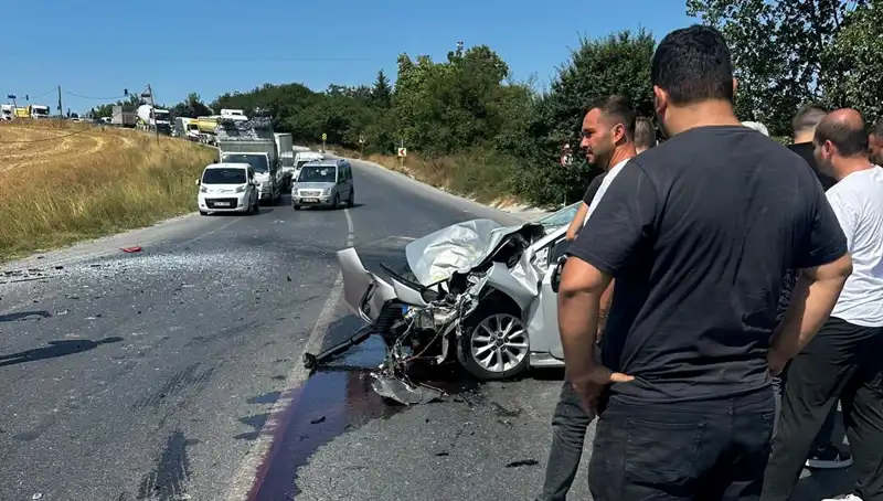 İstanbul'da Kalp Krizi Geçiren Sürücü, Otobüse Çarparak Hayatını Kaybetti