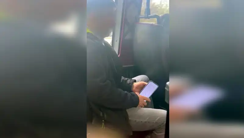 Çocuk Yaşta Genç Kızın Tacizine Dikkat Çeken Minibüs Olayında Şüpheli Yakalandı