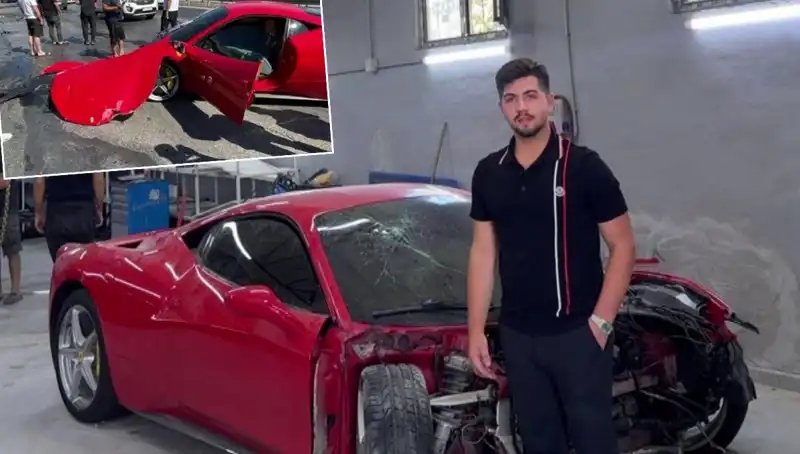 Hurdaya Dönüşen 15 Milyonluk Ferrari'nin Dramı: "Binemeden Gitti"
