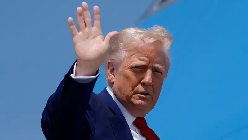 Trump’ın Doğum Günü Partisi İçin Ödenen 45 Milyon Doların Perdeleri Aralanıyor