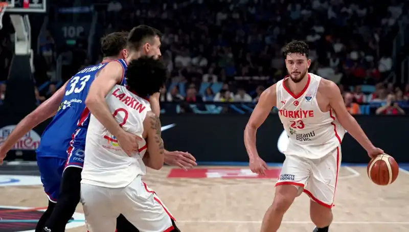 12 Dev Adam, 2023 FIBA Dünya Kupası’nda İsveç’i Geride Bıraktı