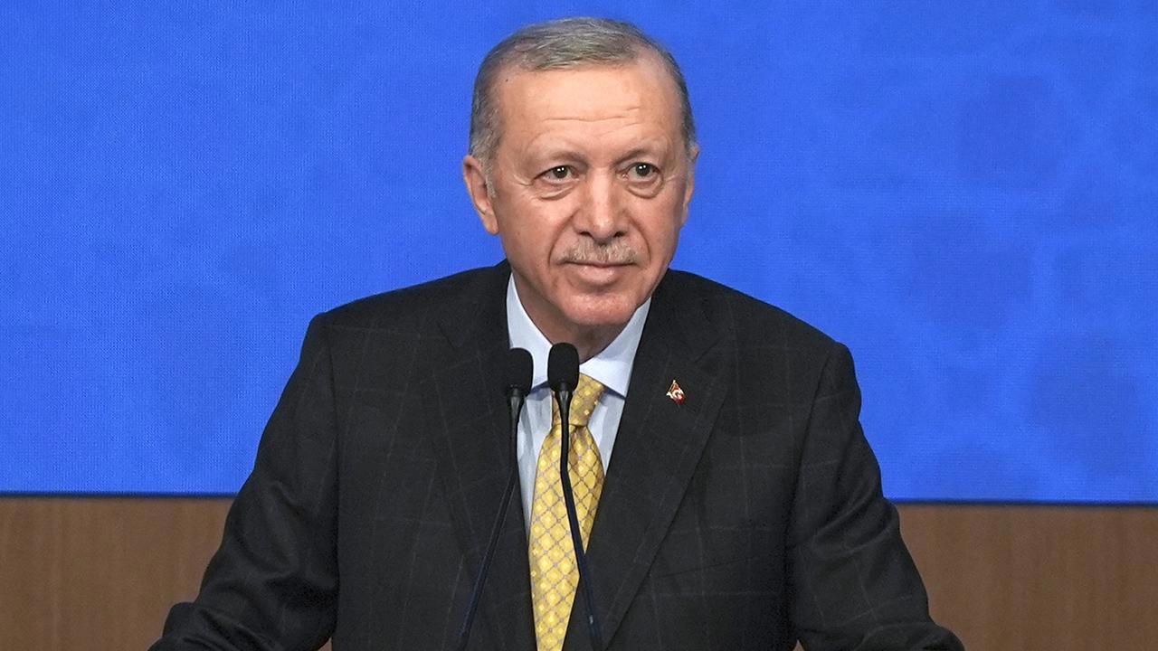 Cumhurbaşkanı Erdoğan'dan Müjde: Deprem Bölgesindeki Konutlar Yıl Sonuna Kadar Teslim Edilecek