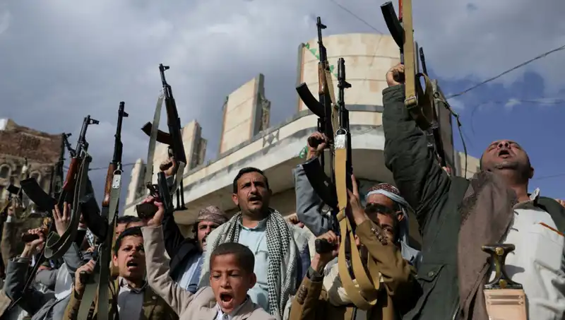 Husilerden Şok İddia: Yemen'de Büyük Kara Harekatı Kapıda!