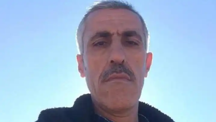 Gençlere "Çime Basmayın" Dedi, Bıçaklı Saldırıya Uğradı!