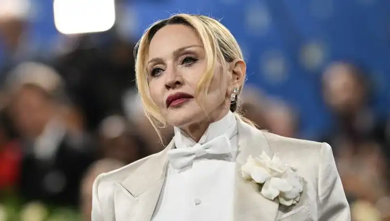 Madonna'nın Diyeti: Kanserle Savaşta Bir Çözüm Mü?