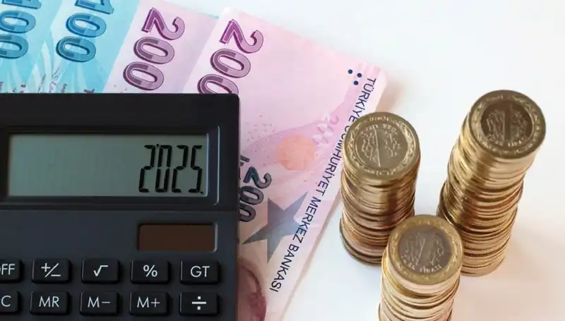 2025'te Memur ve Emekli Maaşlarına Yukarı Yönlü Zam Beklentisi