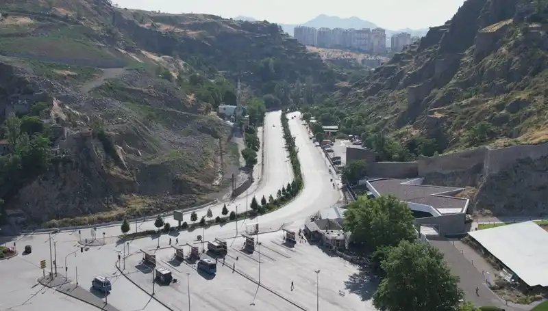 Kurban Bayramı'nda Ankara Sokakları Huzur İçin Boş Kaldı